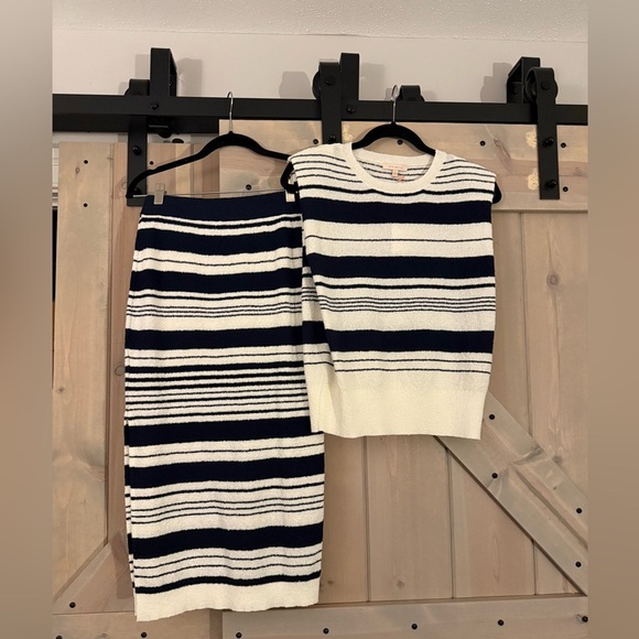 NWT Skies Are Blue Black and White Striped Pencil Skirt Set - Picture 5 of 7